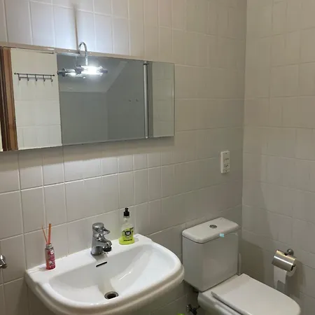 Сasa de vacaciones Dorms & Doubles *
