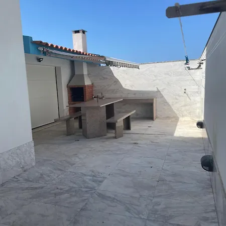 Dorms&doubles Ferienhaus Peniche