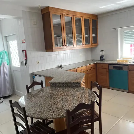 Vakantiehuis Dorms & Doubles Peniche